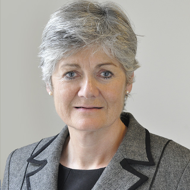Dr Joanna Hayes